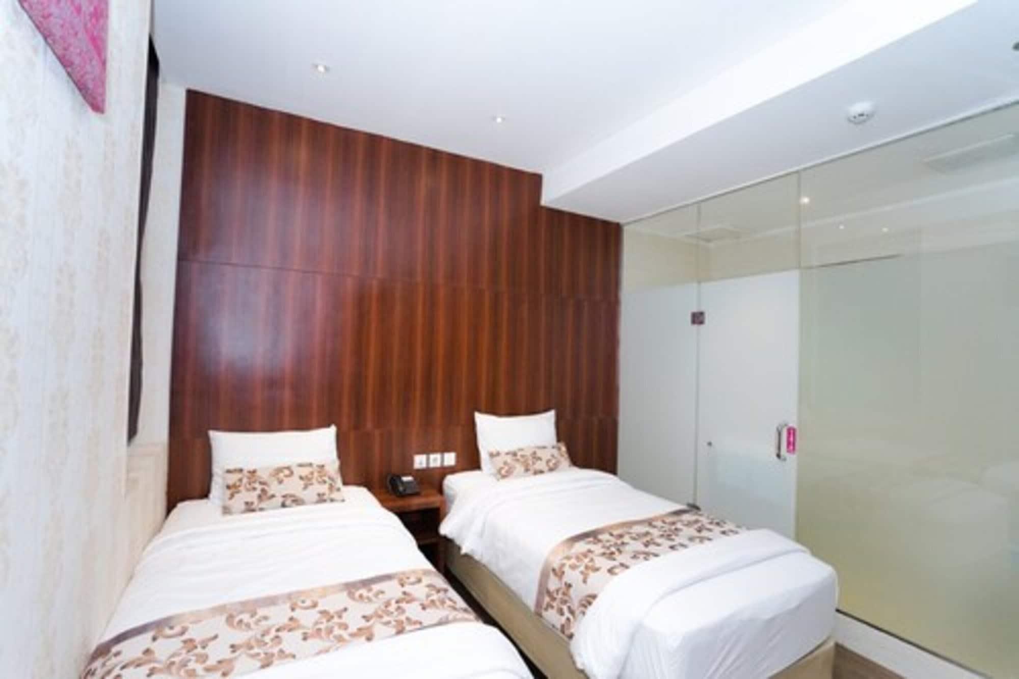 The Batik Hotel Medan
