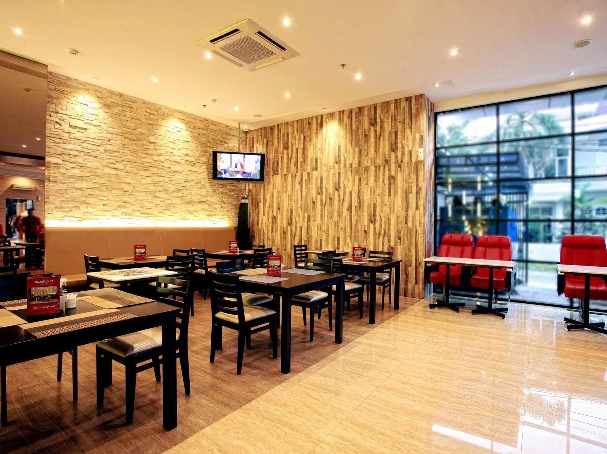 The Batik 3* Medan