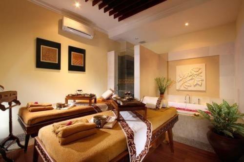 The Batik Hotel 3*