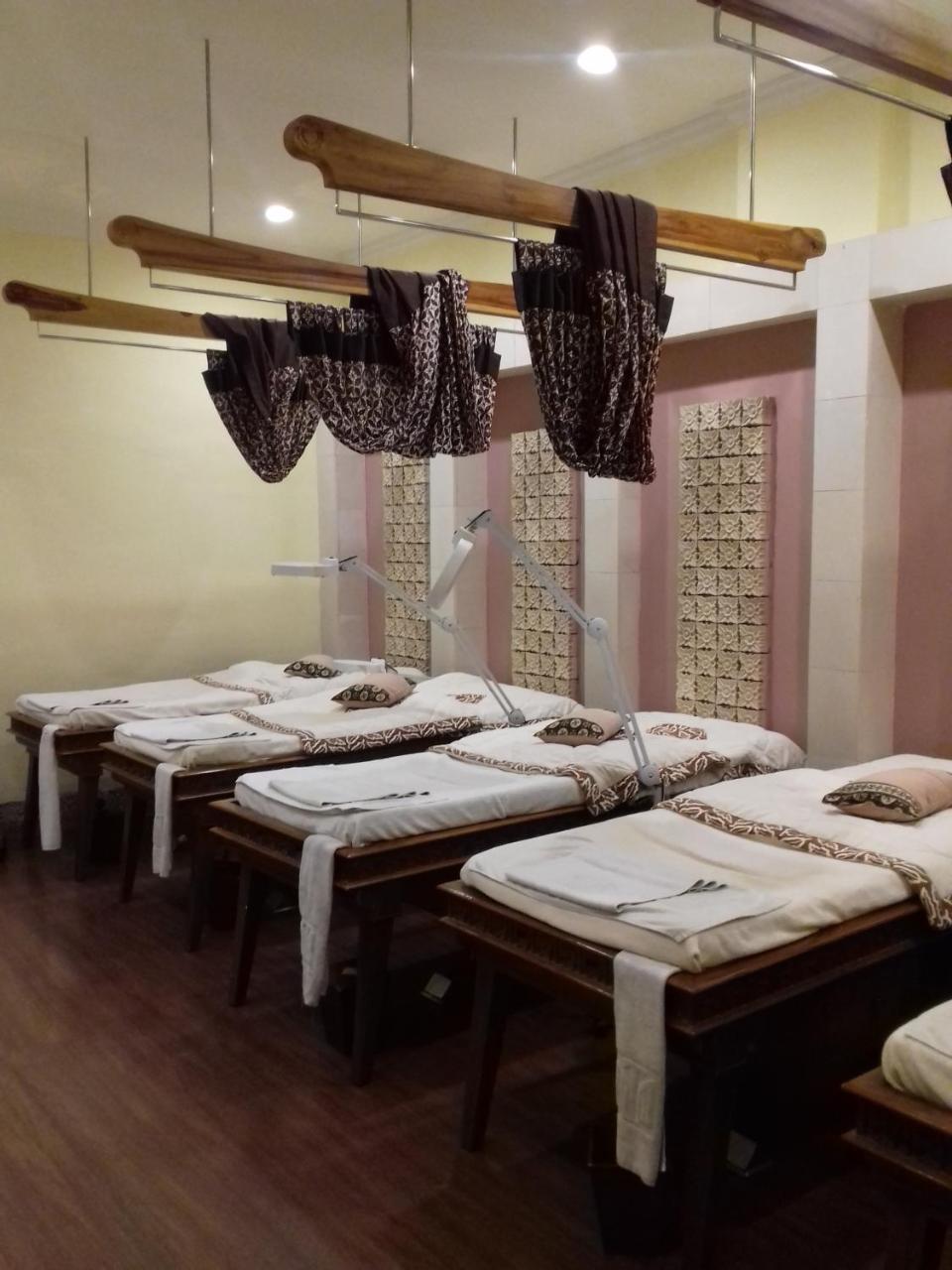 Hotel The Batik 3*